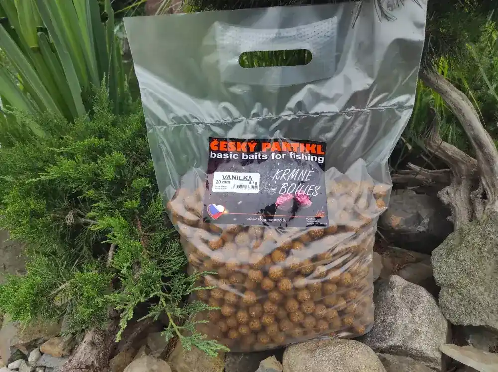Hit Sezóny ČESKÝ PARTIKL Krmné boilies 5 kg - VANILKA