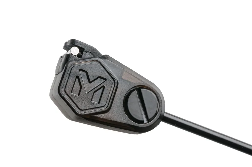 Značkový MIVARDI Swing arm MCX 77 - černý