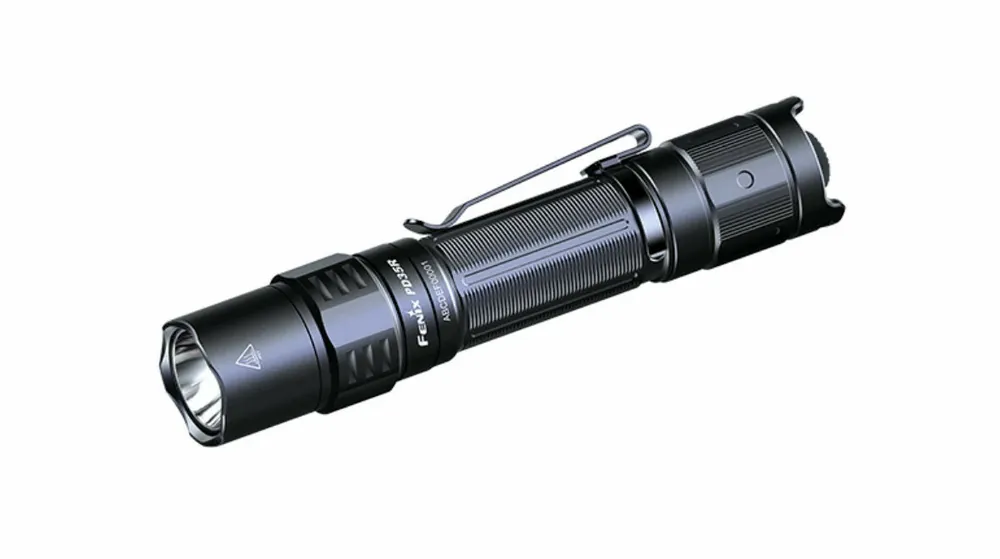 FENIX Nabíjecí LED svítilna PD35R Sezónní Sleva