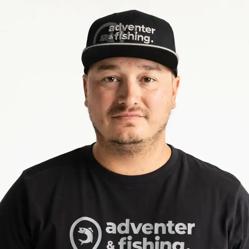 Adventer & fishing Kšiltovka Black s rovným kšiltem VÝPRODEJ Kup Teď