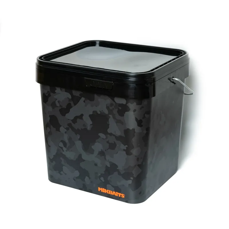 MIKBAITS Kelímky a kbelíky - 17l Black camou kbelík Kup Teď