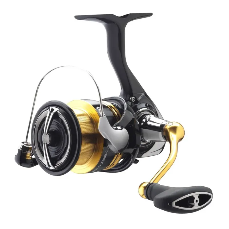 Cenový Hit Daiwa 23 Legalis LT 3000-CXH