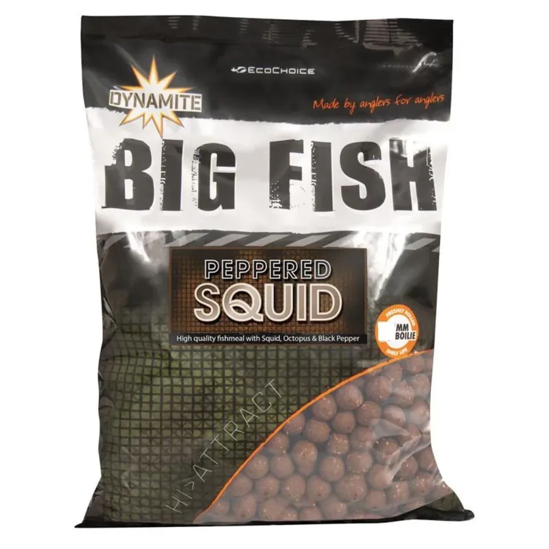 Expresní Doručení Dynamite Baits Peppered Squid Boilies 20 mm 1,8 kg