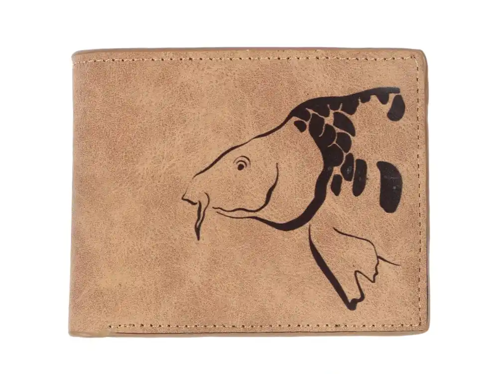 Giants fishing Peněženka hnědá hlava kapra Brown Wallet Carp Head Výprodej