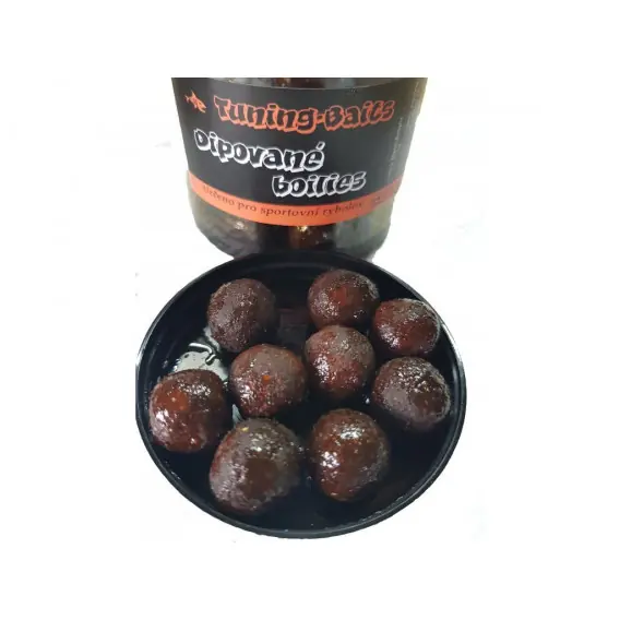 Tuning Baits - Dipované boilies Černá Makrela 20mm 250ml Sezónní Sleva