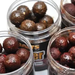 Zlevněný Mikbaits Gangster G2 Boilie v dipu Krab Ančovička Asa 16mm 250ml