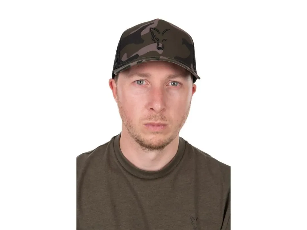 Cenová Bomba Fox Kšiltovka Black Camo Trucker Cap