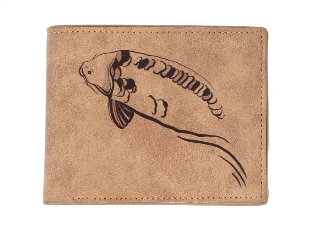 Giants Fishing Peněženka Kapr Brown Wallet Swimming Carp Autentický