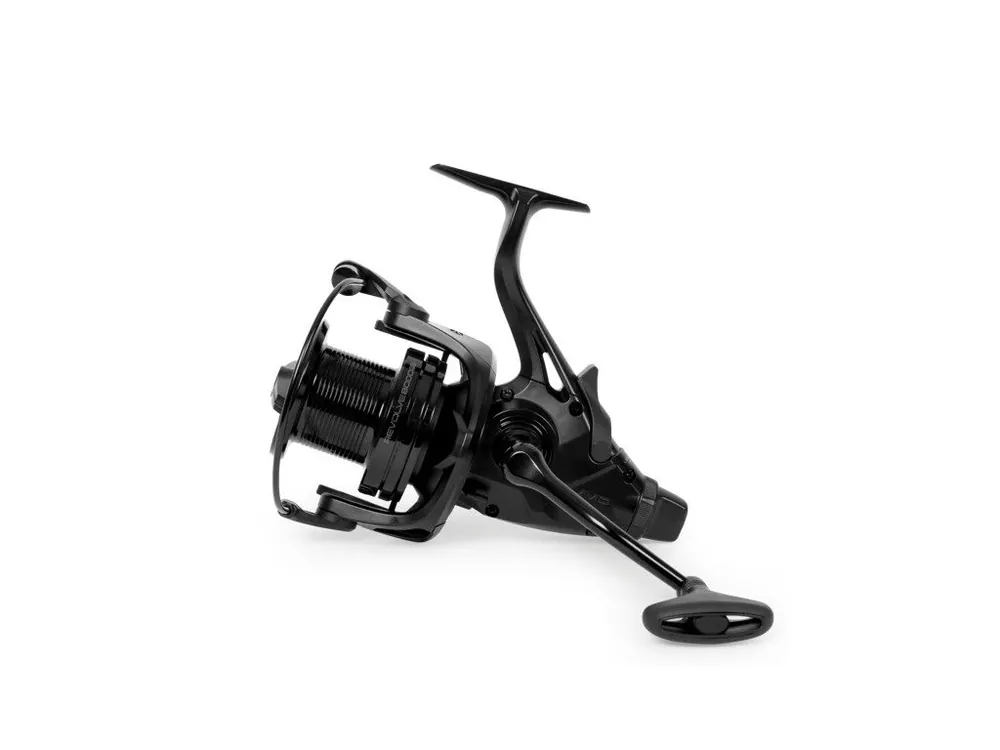 Aktuální Avid Carp Naviják Revolve 8000FS