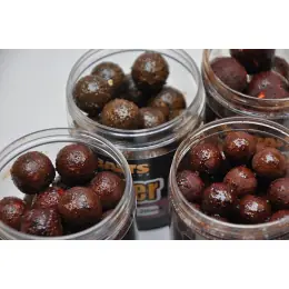 Mikbaits - Boilie v dipu Gangster 16mm 250ml Přímo Od Výrobce